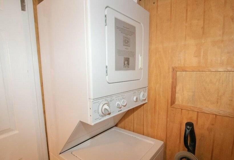 家族用アパートメント, Mountaintop Condos