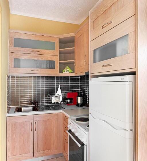 آپارتمان 1 خوابه با بالکن, Giorgi S Blue Apartments