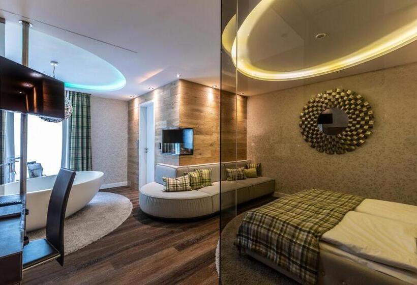Номер Deluxe, Block Hotel & Living
