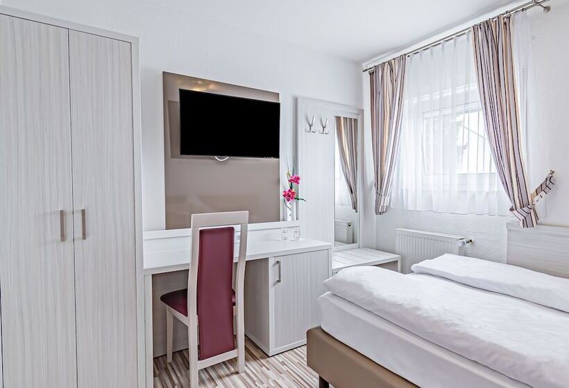 Quarto Estandar Individual, Tannenblick