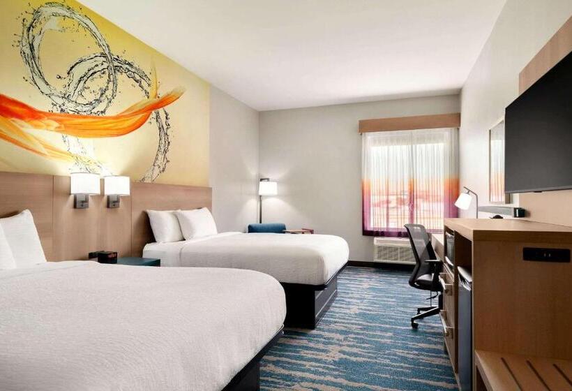 Номер Deluxe Адаптированный для Инвалидов, La Quinta Inn & Suites By Wyndham San Antonio Seaworld Lafb