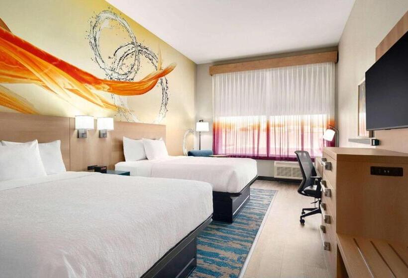 Номер Deluxe, La Quinta Inn & Suites By Wyndham San Antonio Seaworld Lafb