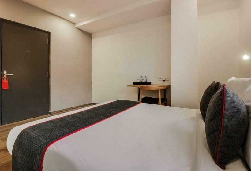 三人经典房间, Super Townhouse Begumpet Near Hyderabad Central