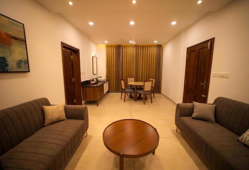 패밀리 룸, Pakoid Cottages