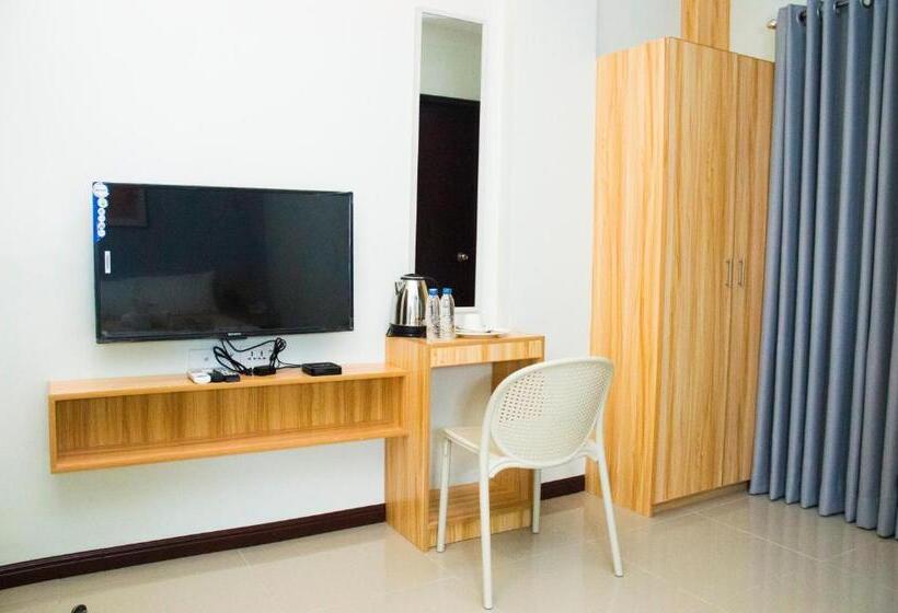 Номер Стандарт, Elti Suites By Bluebookers