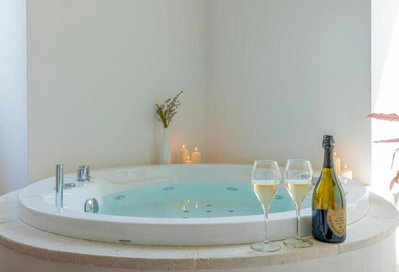 Номер Deluxe Кровать Кинг, Mastropà Exclusive Resort