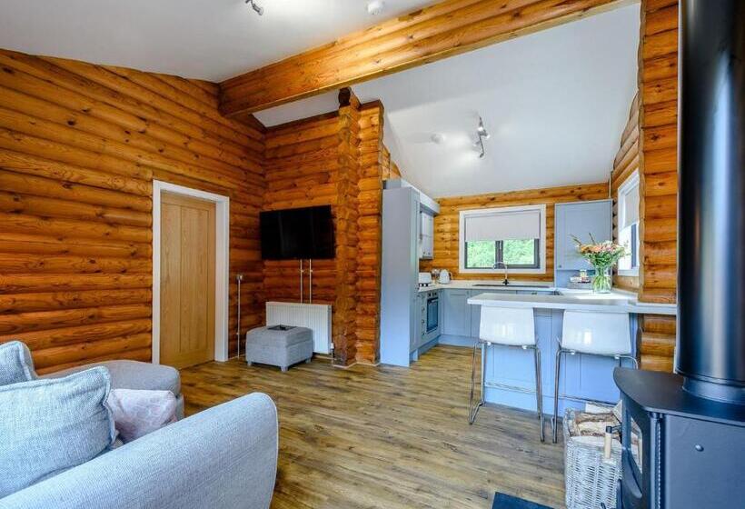 Дом 1 Спальня, Gadgirth Estate Lodges