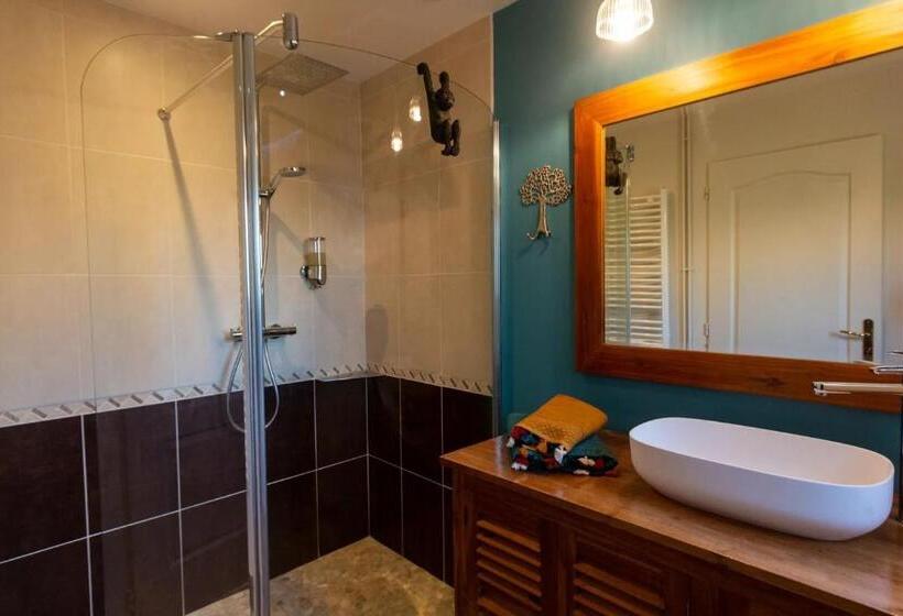 高级三人间, Chambres D Hôtes Avec Jacuzzi