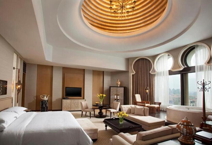 Люкс Кровать Кинг, Sheraton Qingyuan Lion Lake Resort