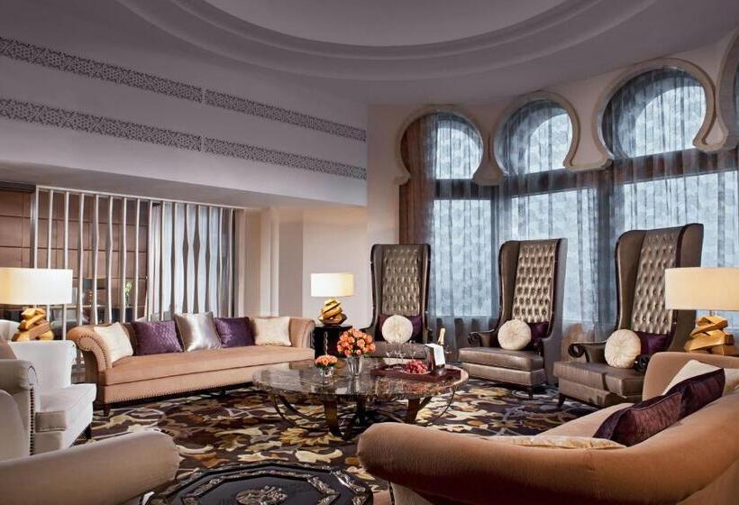 Люкс Президентский 2 Спальни, Sheraton Qingyuan Lion Lake Resort