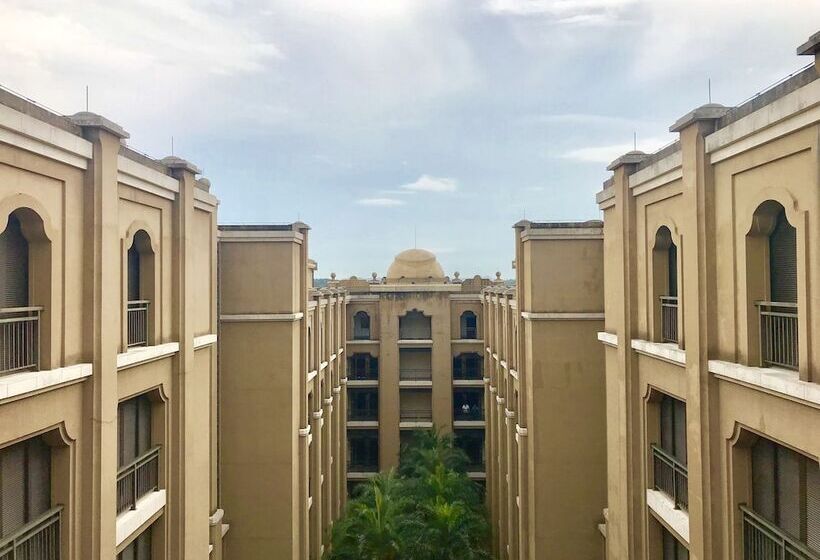 Номер Премиум, Sheraton Qingyuan Lion Lake Resort