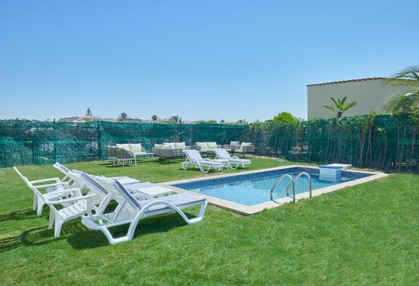 ویلای یک اتاق خوابه با استخر شنا, Le Royal Marina