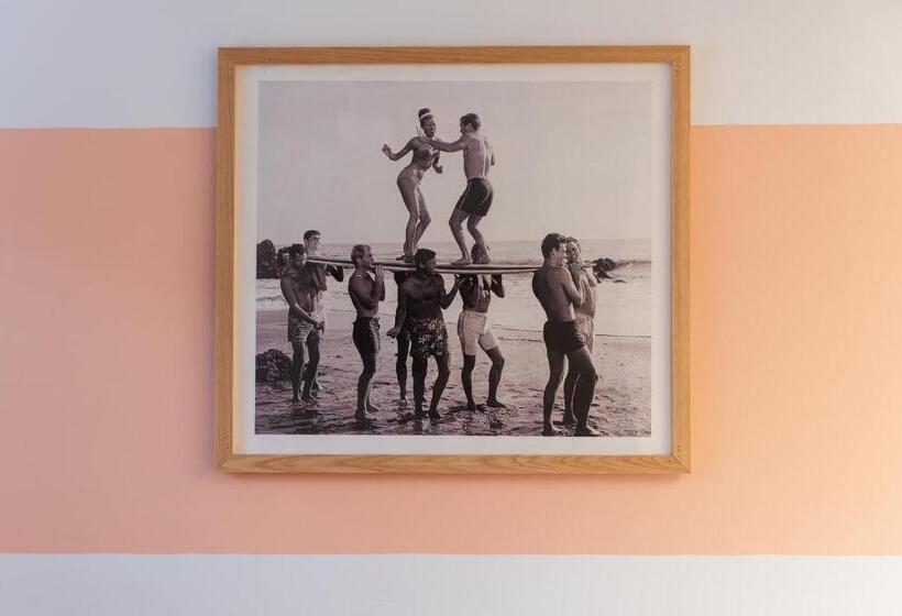 Студия Стандарт, Seaspray Surf Lodge