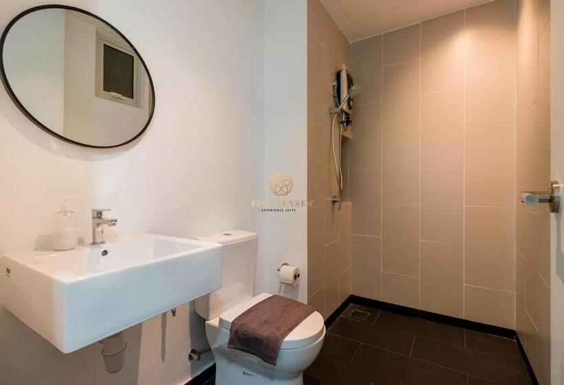 3 Bedroom Suite, Una Serviced Apartment, Sunway Velocity Kuala Lumpur