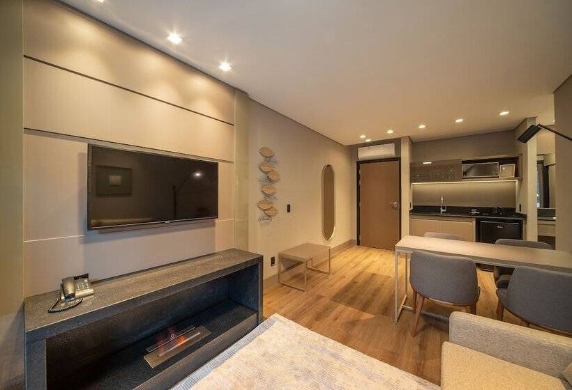 스위트, Apartamento Exclusivo Chateau