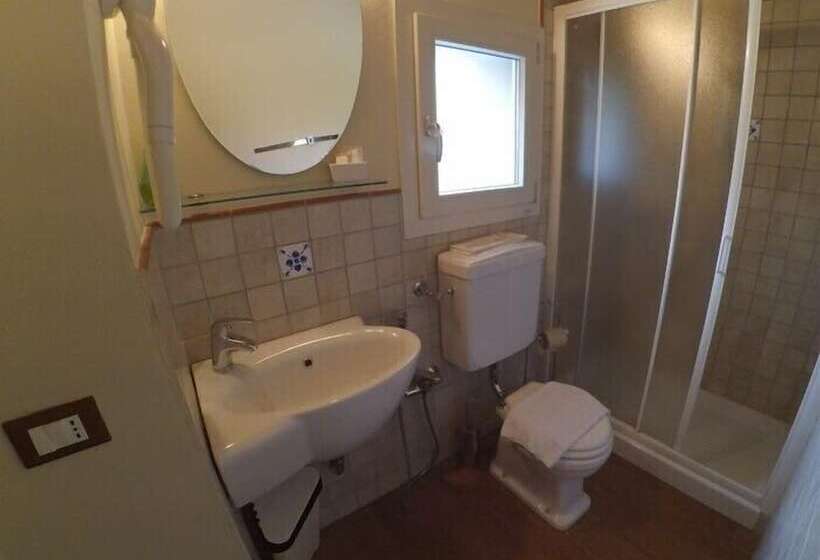 اتاق استاندارد, Ai Frutti Di Una Volta B&b