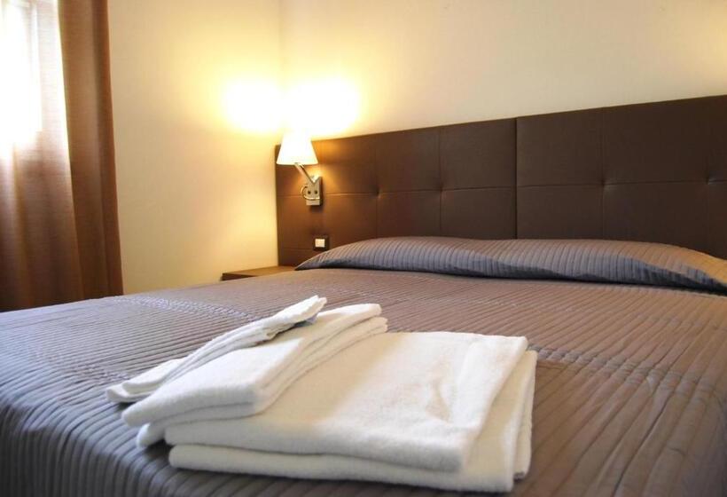 آپارتمان 1 خوابه, Residenze Al Colle Dei Pini