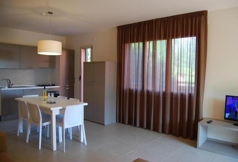 آپارتمان سوپریور 1 خوابه, Residenze Al Colle Dei Pini