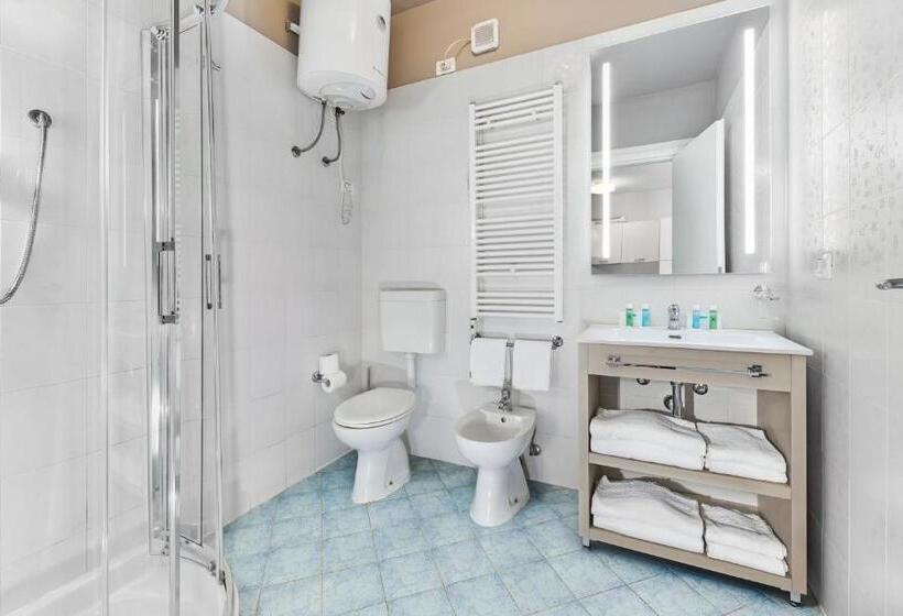 Апартаменты 1 Спальня Нижний Этаж, Residence Poggio Dei Pini
