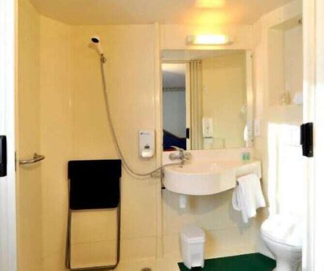 Четырехместный Номер Стандарт, Fasthotel Vendome