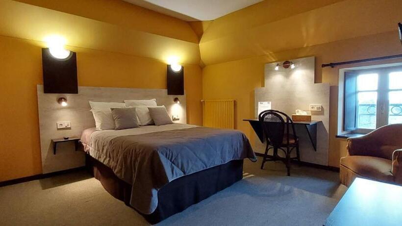 Номер Комфорт, Hôtel De La Barbacane