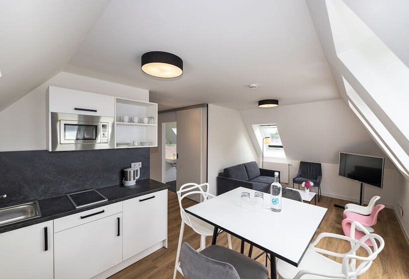 Апартаменты 1 Спальня, Lake House Plon