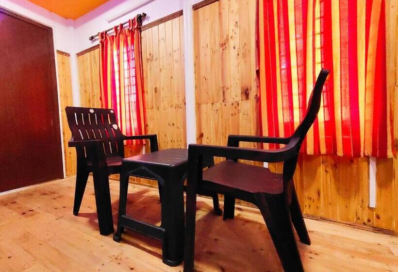 اتاق استاندارد با تخت بزرگ, De Asian Villa Pondicherry