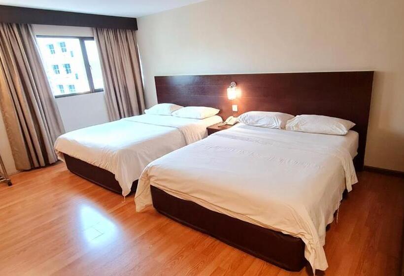اتاق سوپریور خانوادگی, Pp Hotel By Moxy