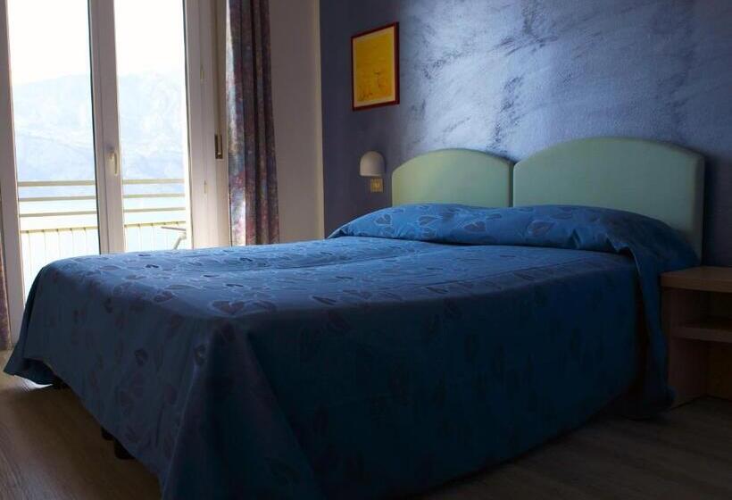 스탠다드 룸, Albergo Villa Edera