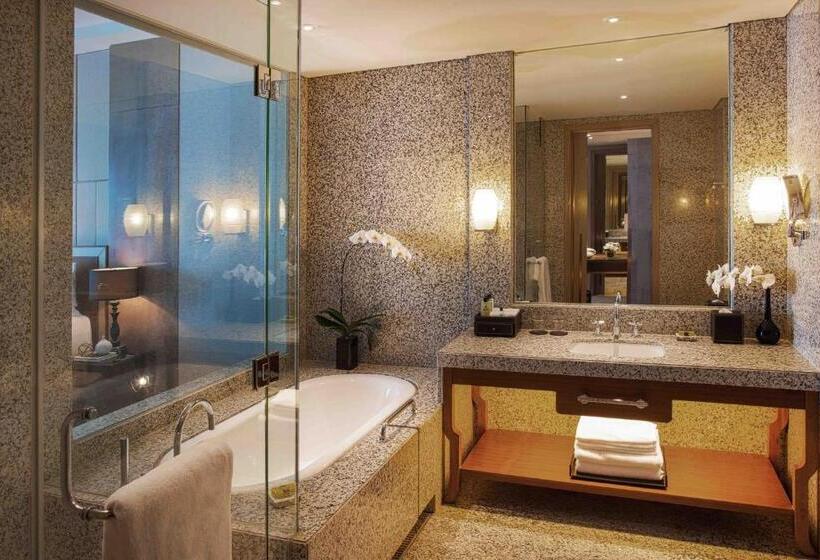 Классический Номер, Intercontinental Hanoi Landmark72, An Ihg