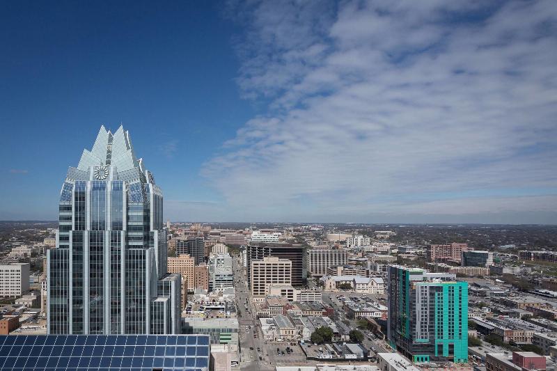 스탠다드 룸 킹사이즈 침대, Jw Marriott Austin