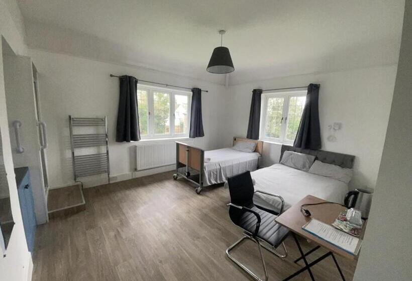 스탠다드 룸, Canford House On Westbury On Trym