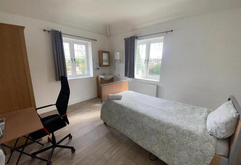 스탠다드 룸 공동 욕실, Canford House On Westbury On Trym