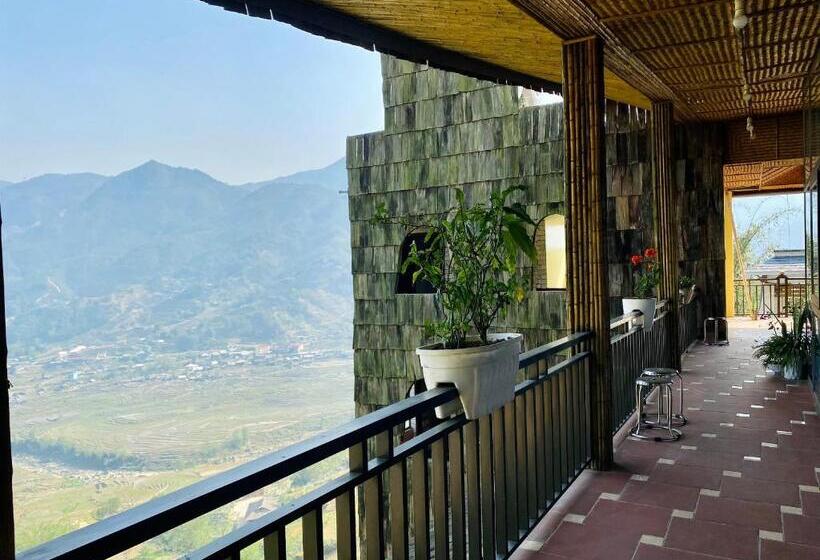 اتاق استاندارد با چشم‌انداز, Arista Homestay