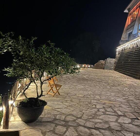 اتاق استاندارد با تخت بزرگ, Arista Homestay
