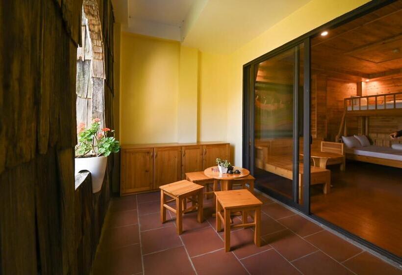 اتاق لوکس خانوادگی, Arista Homestay