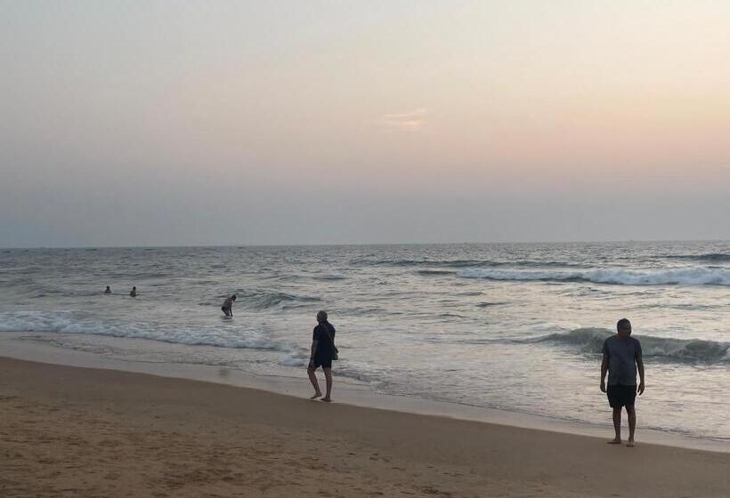 غرفة ديلوكس مزودة بشرفة, Calangute Beach Corner