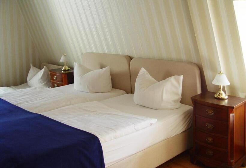 Quarto Familiar, Altes Hafenhaus