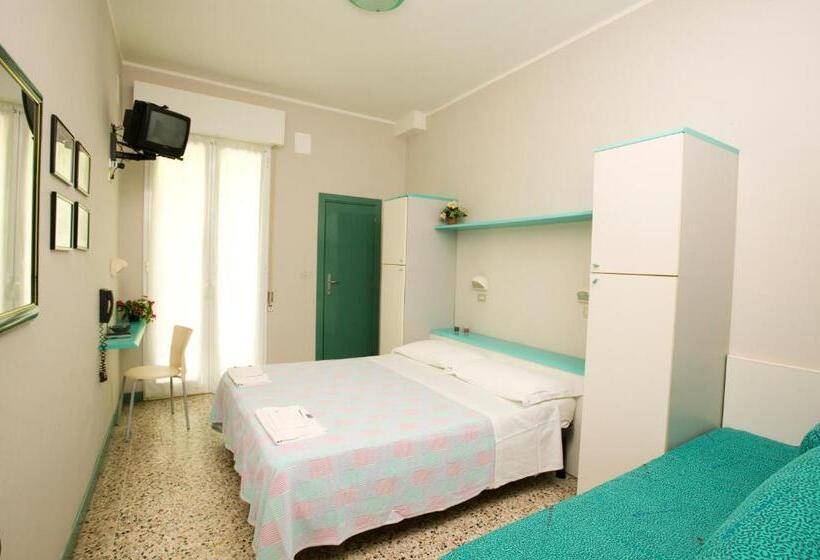 اتاق استاندارد با بالکن, Granada