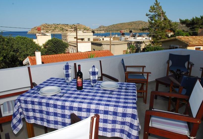 آپارتمان 1 خوابه با چشمانداز دریا, Athina Villas