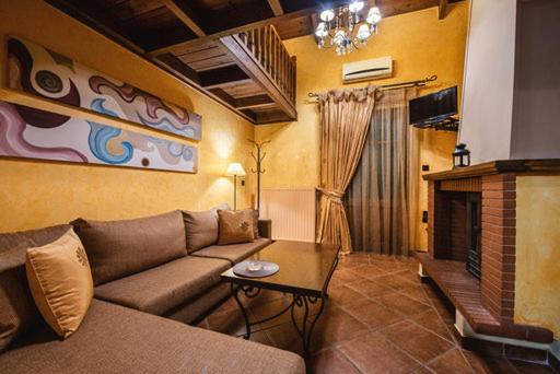 دوبلکس یک ‌خوابه, Celena Maisonettes