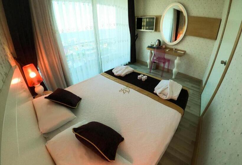 اتاق استاندارد با چشم‌انداز دریا, Raymar Resort & Aqua