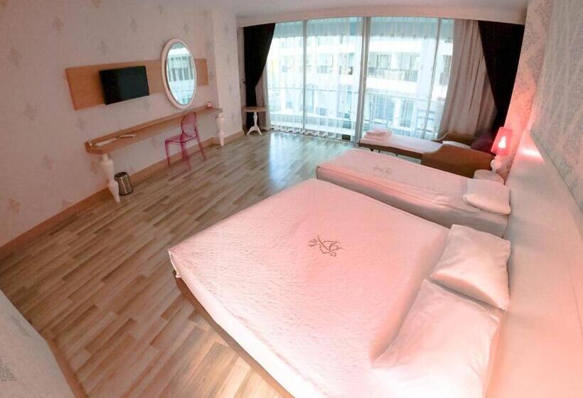 اتاق استاندارد با چشم‌انداز باغ, Raymar Resort & Aqua