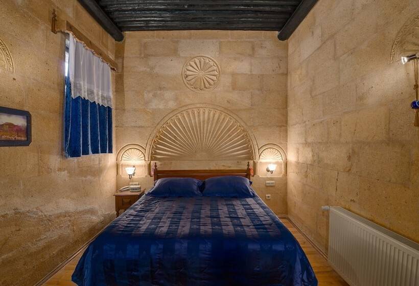 Номер Deluxe, Temenni Evi