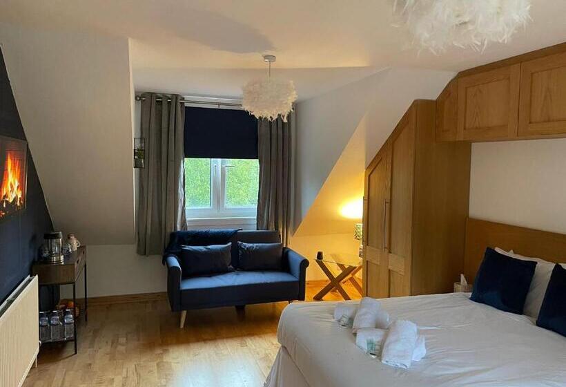 Номер Deluxe с Балконом, City Stay Scotland