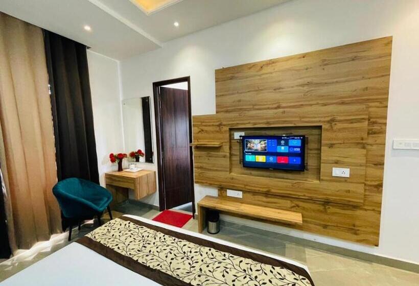 Номер Deluxe, Dream Town By Cozy Hotels & Resorts
