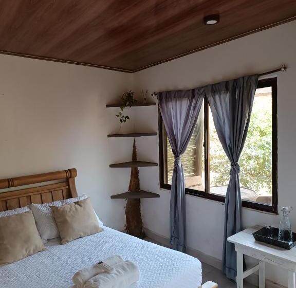 اتاق استاندارد با سرویس بهداشتی مشترک, Kite Eco House Salinas Del Rey