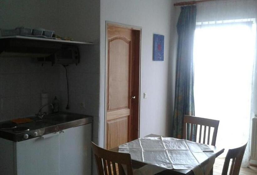 Апартаменты 1 Спальня с Балконом, Ferienwohnung   Apartement   Hotel Klippitz Nordost