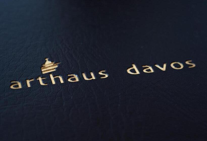 اتاق استاندارد یک نفره, Arthaus