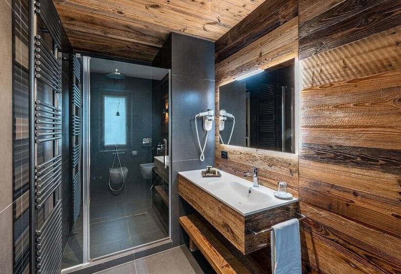 Семейный Номер, La Perla
